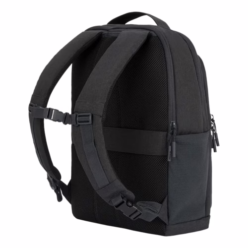 Incase รุ่น Facet 25L Backpack - กระเป๋าเป้สะพายหลัง ความจุ 25 ลิตร - สี Black