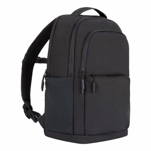 Incase รุ่น Facet 25L Backpack - กระเป๋าเป้สะพายหลัง ความจุ 25 ลิตร - สี Black