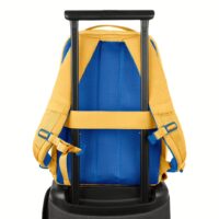 Incase รุ่น Facet 25L Backpack - กระเป๋าเป้สะพายหลัง ความจุ 25 ลิตร - สี Sunflower