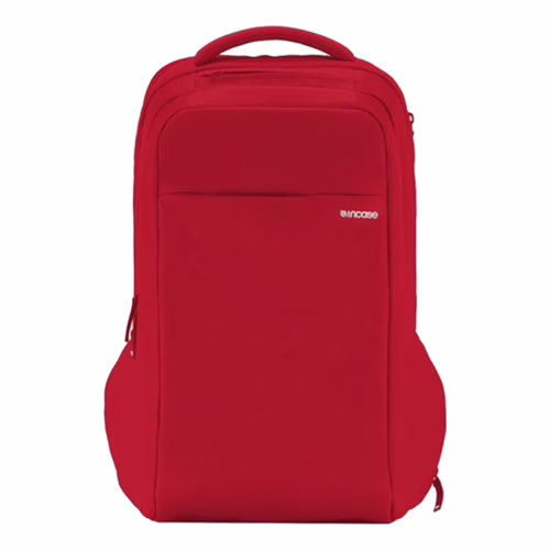 Incase รุ่น ICON Backpack - กระเป๋าเป้สะพายหลัง - สี Signal Red