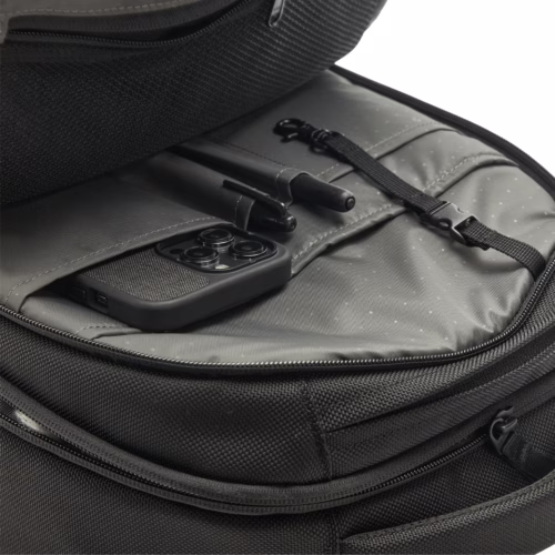 Incase รุ่น Tracks Backpack with Cordura® 18L - กระเป๋าเป้สะพายหลัง ความจุ 18 ลิตร - สี Black