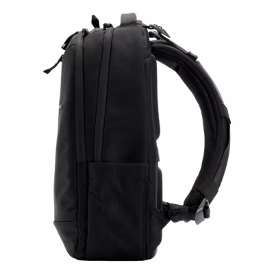 Incase รุ่น Tracks Backpack with Cordura® 18L - กระเป๋าเป้สะพายหลัง ความจุ 18 ลิตร - สี Black