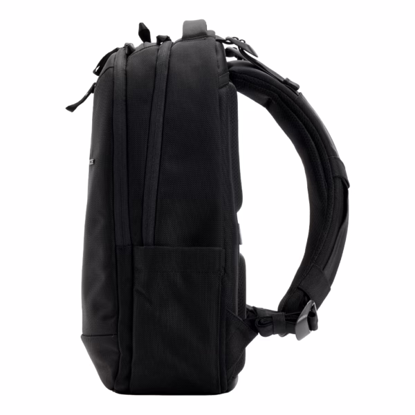 Incase รุ่น Tracks Backpack with Cordura® 18L - กระเป๋าเป้สะพายหลัง ความจุ 18 ลิตร - สี Black