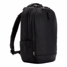 Incase รุ่น Tracks Backpack with Cordura® 18L - กระเป๋าเป้สะพายหลัง ความจุ 18 ลิตร - สี Black