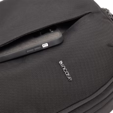 Incase รุ่น Tracks Backpack with Cordura® 18L - กระเป๋าเป้สะพายหลัง ความจุ 18 ลิตร - สี Black