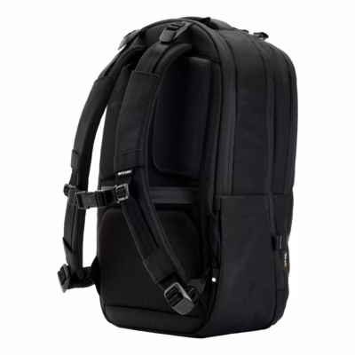 Incase รุ่น Tracks Backpack with Cordura® 25L - กระเป๋าเป้สะพายหลัง ความจุ 25 ลิตร - สี Black