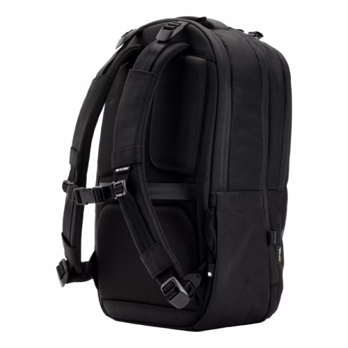 Incase รุ่น Tracks Backpack with Cordura® 25L - กระเป๋าเป้สะพายหลัง ความจุ 25 ลิตร - สี Black
