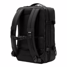 Incase รุ่น A.R.C. Travel Pack - กระเป๋าเป้สะพายหลัง - Black