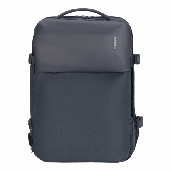 Incase รุ่น A.R.C. Travel Pack - กระเป๋าเป้สะพายหลัง - สี Navy