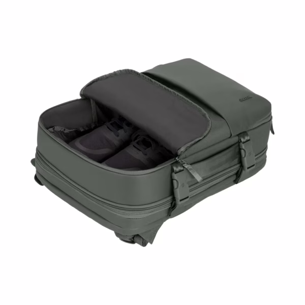 Incase รุ่น A.R.C. Travel Pack - กระเป๋าเป้สะพายหลัง - สี Smoked Ivy