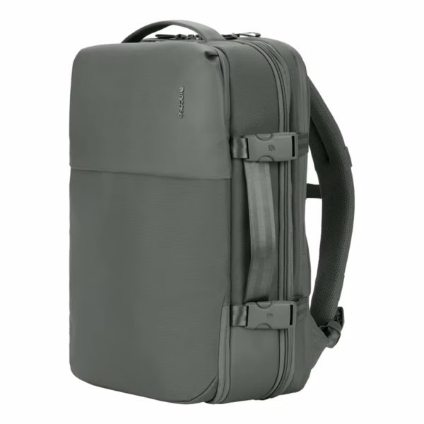 Incase รุ่น A.R.C. Travel Pack - กระเป๋าเป้สะพายหลัง - สี Smoked Ivy