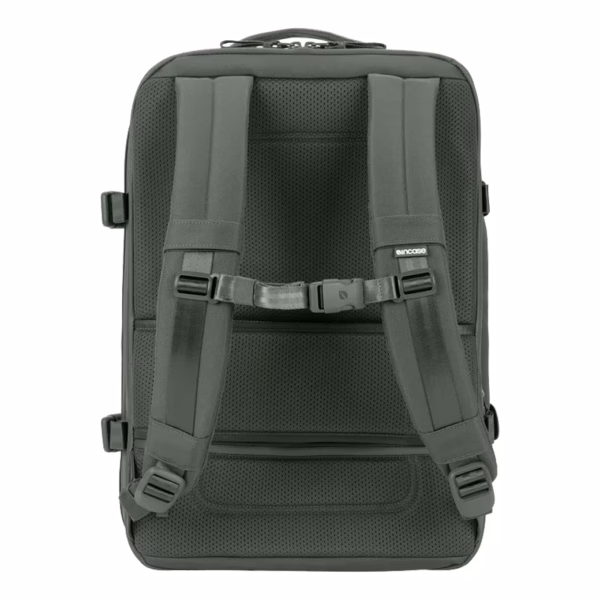 Incase รุ่น A.R.C. Travel Pack - กระเป๋าเป้สะพายหลัง - สี Smoked Ivy