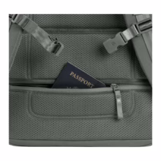Incase รุ่น A.R.C. Travel Pack - กระเป๋าเป้สะพายหลัง - สี Smoked Ivy