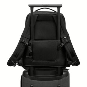 Incase รุ่น A.R.C. Commuter Pack - กระเป๋าเป้สะพายหลัง - สี Black