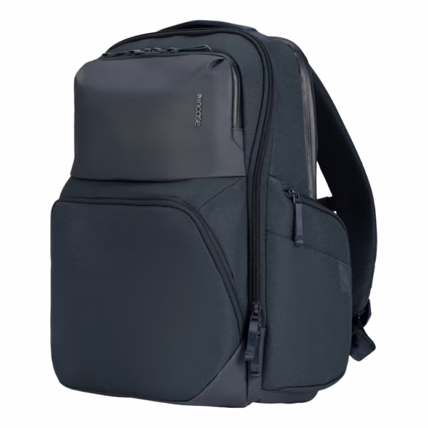 Incase รุ่น A.R.C. Commuter Pack - กระเป๋าเป้สะพายหลัง - สี Navy