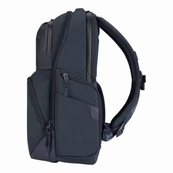 Incase รุ่น A.R.C. Commuter Pack - กระเป๋าเป้สะพายหลัง - สี Navy