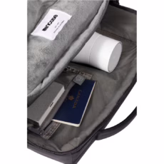 Incase รุ่น A.R.C. Day Pack - กระเป๋าเป้สะพายหลัง - สี Black