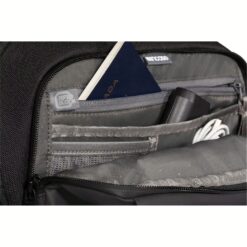 Incase รุ่น A.R.C. Day Pack - กระเป๋าเป้สะพายหลัง - สี Black