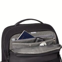 Incase รุ่น A.R.C. Day Pack - กระเป๋าเป้สะพายหลัง - สี Black