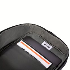 Incase รุ่น A.R.C. Day Pack - กระเป๋าเป้สะพายหลัง - สี Black