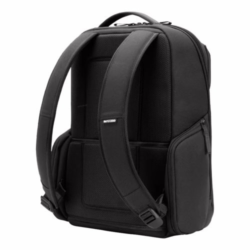 Incase รุ่น A.R.C. Day Pack - กระเป๋าเป้สะพายหลัง - สี Black