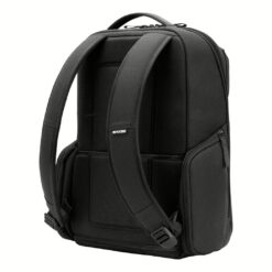 Incase รุ่น A.R.C. Day Pack - กระเป๋าเป้สะพายหลัง - สี Black