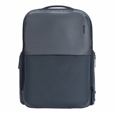 Incase รุ่น A.R.C. Day Pack - กระเป๋าเป้สะพายหลัง - สี Navy