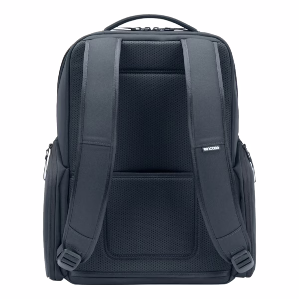 Incase รุ่น A.R.C. Day Pack - กระเป๋าเป้สะพายหลัง - สี Navy