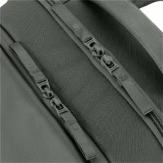 Incase รุ่น A.R.C. Day Pack - กระเป๋าเป้สะพายหลัง - สี Smoked Ivy