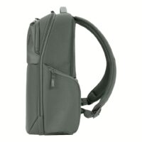 Incase รุ่น A.R.C. Day Pack - กระเป๋าเป้สะพายหลัง - สี Smoked Ivy