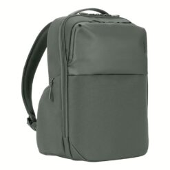 Incase รุ่น A.R.C. Day Pack - กระเป๋าเป้สะพายหลัง - สี Smoked Ivy