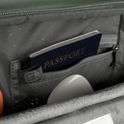 Incase รุ่น A.R.C. Tech Tote - กระเป๋า - สี Smoked Ivy