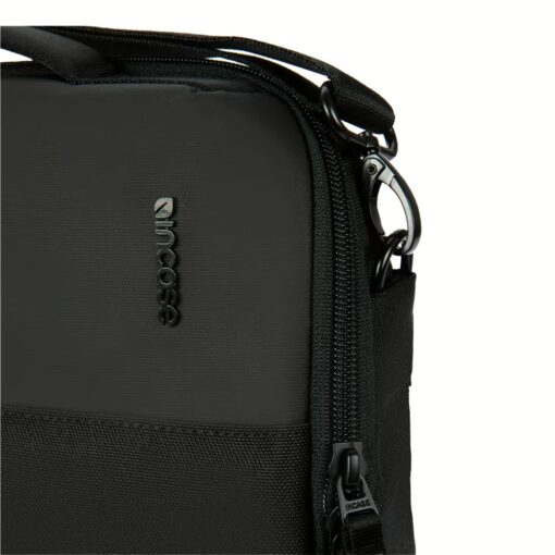 Incase รุ่น A.R.C. Brief - กระเป๋าโน๊ตบุ๊ค Macbook Pro 14" - สี Black - Image 7