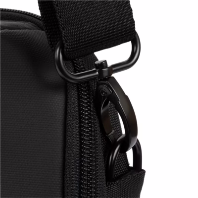 Incase รุ่น A.R.C. Brief - กระเป๋าโน๊ตบุ๊ค Macbook Pro 14" - สี Black