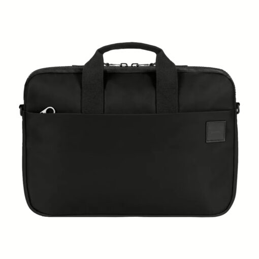 Incase รุ่น Compass Brief 13" with Flight Nylon - กระเป๋าโน๊ตบุ๊ค Macbook Pro 14" - สี Black
