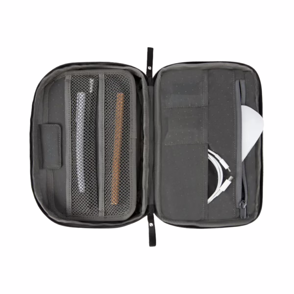 Incase รุ่น A.R.C. Accessory Organizer - กระเป๋า - สี Black