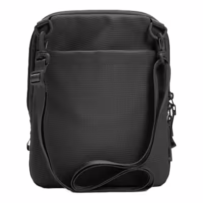 Incase รุ่น A.R.C. Crossbody Bag - กระเป๋า - สี Black