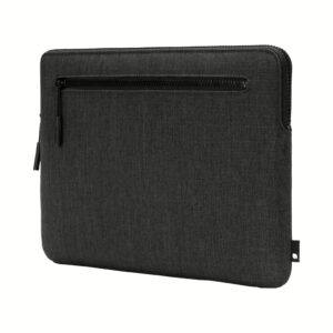 Incase รุ่น Compact Sleeve in Woolenex - ซองใส่แล็ปท็อป MacBook Pro 16" (2019-2024) - สี Graphite 12 Incase รุ่น Compact Sleeve in Woolenex - ซองใส่แล็ปท็อป MacBook Pro 16" (2019-2024) - สี Graphite
