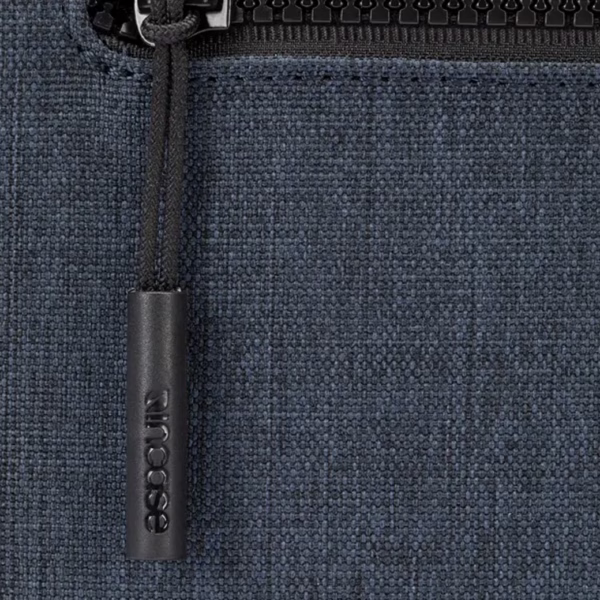 Incase รุ่น Compact Sleeve in Woolenex - ซองใส่แล็ปท็อป MacBook Pro 14" (M1-M4, 2021-2024) - สี Navy