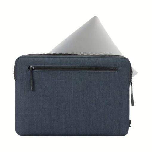 Incase รุ่น Compact Sleeve in Woolenex - ซองใส่แล็ปท็อป MacBook Pro 14" (M1-M4, 2021-2024) - สี Navy - Image 9