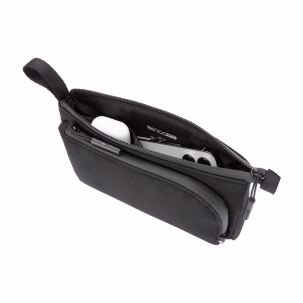 Incase รุ่น Facet Accessory Organizer in Recycled Twill - กระเป๋า - Black