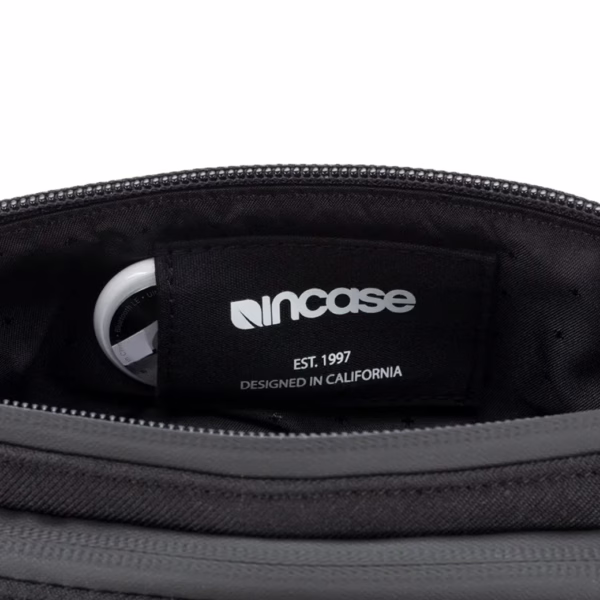 Incase รุ่น Facet Accessory Organizer in Recycled Twill - กระเป๋า - Black