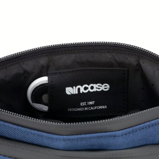 Incase รุ่น Facet Accessory Organizer in Recycled Twill - กระเป๋า - Navy - Image 9