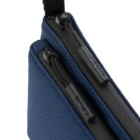 Incase รุ่น Facet Accessory Organizer in Recycled Twill - กระเป๋า - Navy