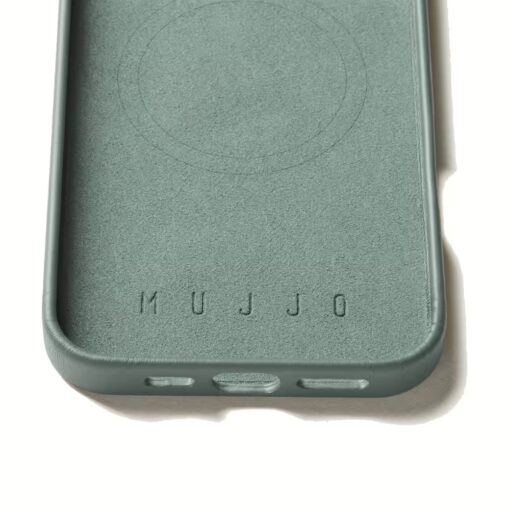 Mujjo รุ่น Leather Case - เคส iPhone 16 Pro - สี Green Smoke - Image 8