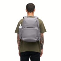 Incase รุ่น A.R.C. Commuter Pack - กระเป๋าเป้สะพายหลัง - สี Gray