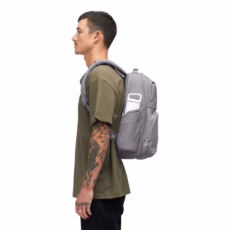 Incase รุ่น A.R.C. Commuter Pack - กระเป๋าเป้สะพายหลัง - สี Gray