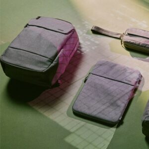 Incase รุ่น Crosstown Backpack - กระเป๋า - สี Limestone