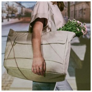 Incase รุ่น Crosstown Tote - กระเป๋า - สี Limestone