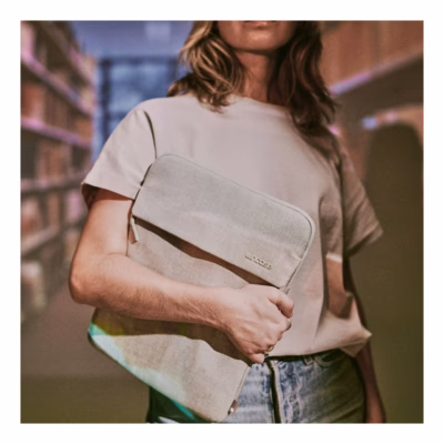 Incase รุ่น Crosstown Sleeve - ซองใส่แล็ปท็อป Laptop 14" - สี Limestone